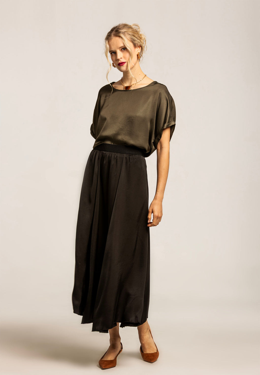 Fergie Top Dark Moss